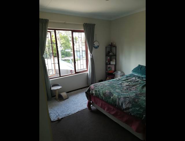 2 bed property to rent in LINDEN